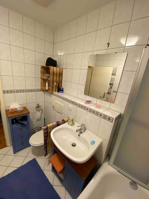 Schone Altbauwohnung Mit Grun In Ruhiger Lage Лайпциг Екстериор снимка